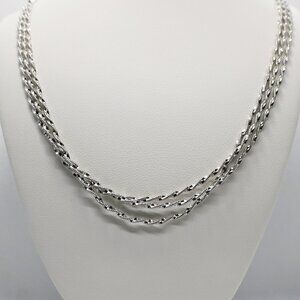 Swirling, Twist Necklace, Rhodium plating covers 925 Sterling